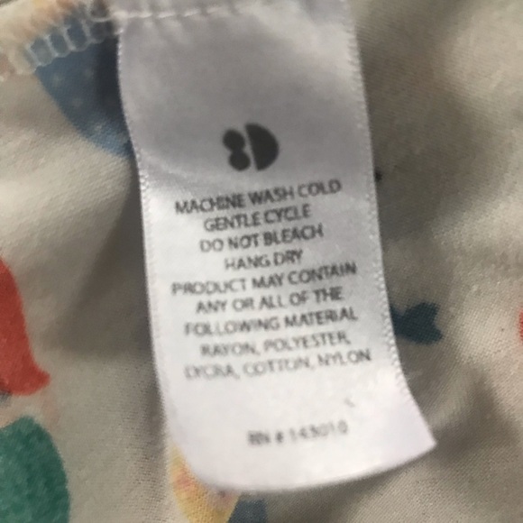 *3/$15* Boy's Hawaiian Short Set - Picture 6 of 6